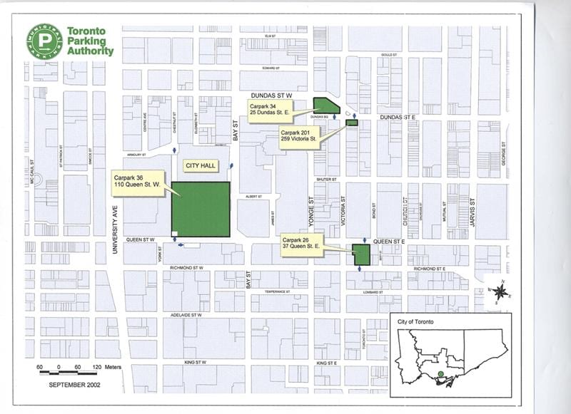 Mapa City Hall parking Toronto 